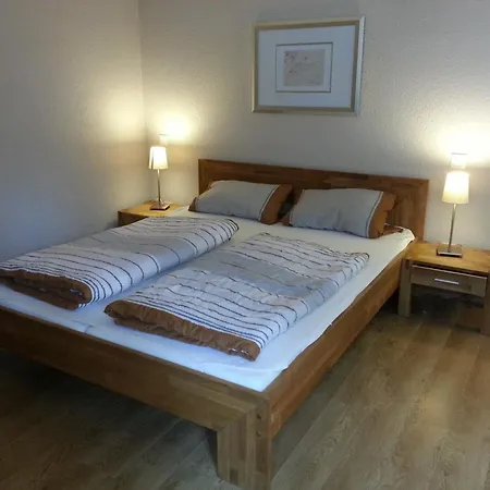 Apartament Landgasthoffischerhus - Fischerhus 2 -appartement Mit Yachthafenblick Glowe
